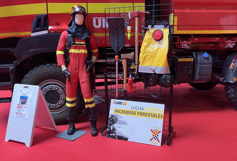 Algunos de los medios de lucha contra incendios forestales. Foto: Antonio Ros Pau